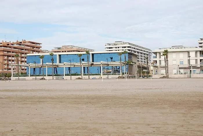 Valencia Beach Apartments * Valencia