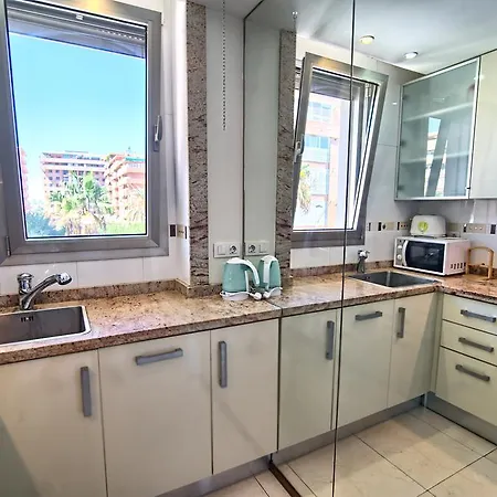 Daire Valencia Beach Apartments